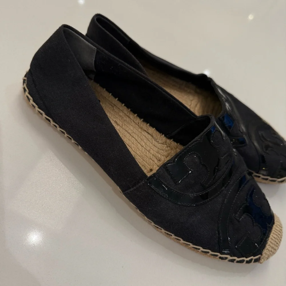 Tory Burch Poppy Espadrille Flats Black Canvas Patent Leather‎ Logo 10M